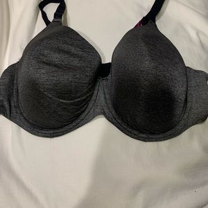Bra 44D adore me new